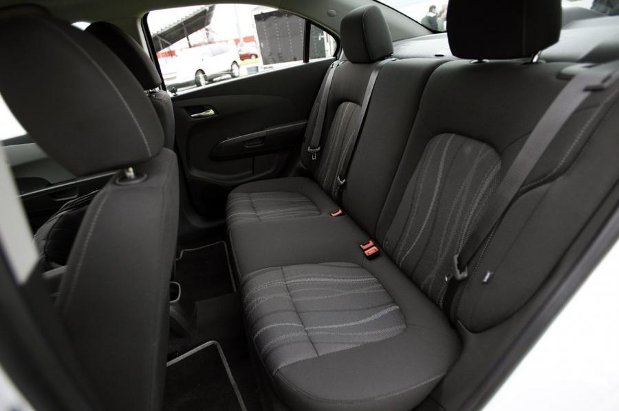  Chevrolet Sonic 2012 года  (фото 11 из 66)